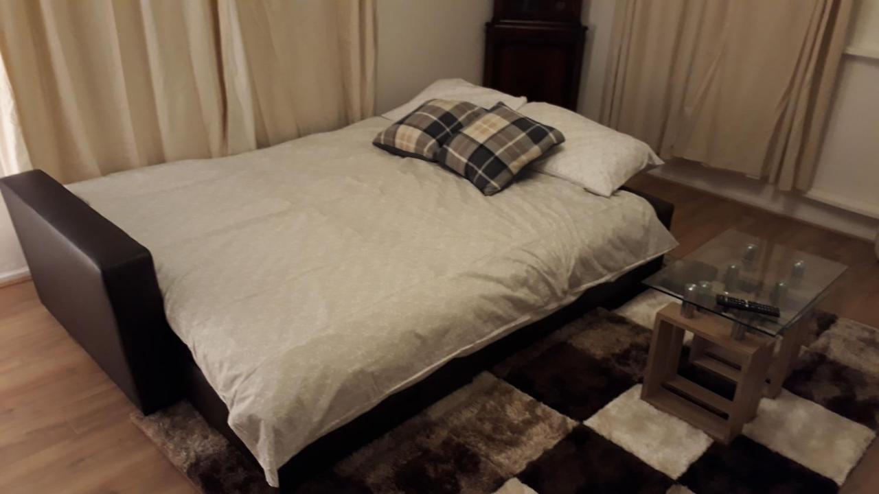 Heronsgate Gh007 Apartamento *
